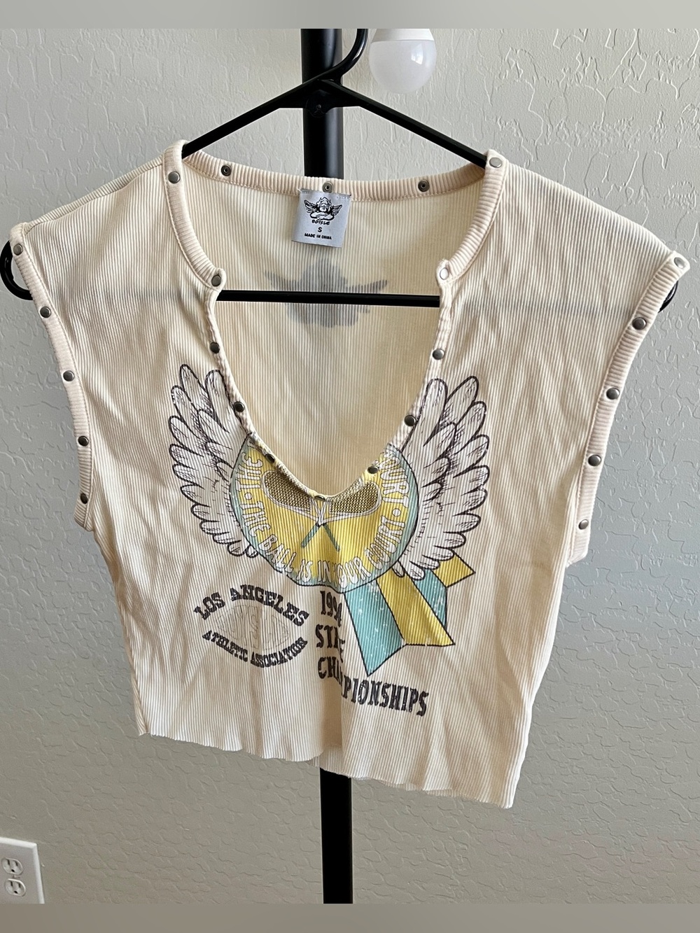 Boys Lie State Champs Cream Ribbed Rebel Crop Tank Top - Picture 6 of 9